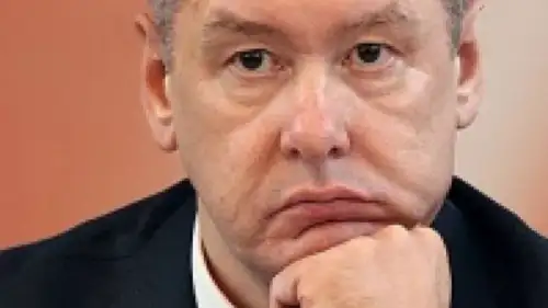 В связи с аварией с автобусом в Подмосковье Собянин призвал ужесточить ответственность иностранных водителей.