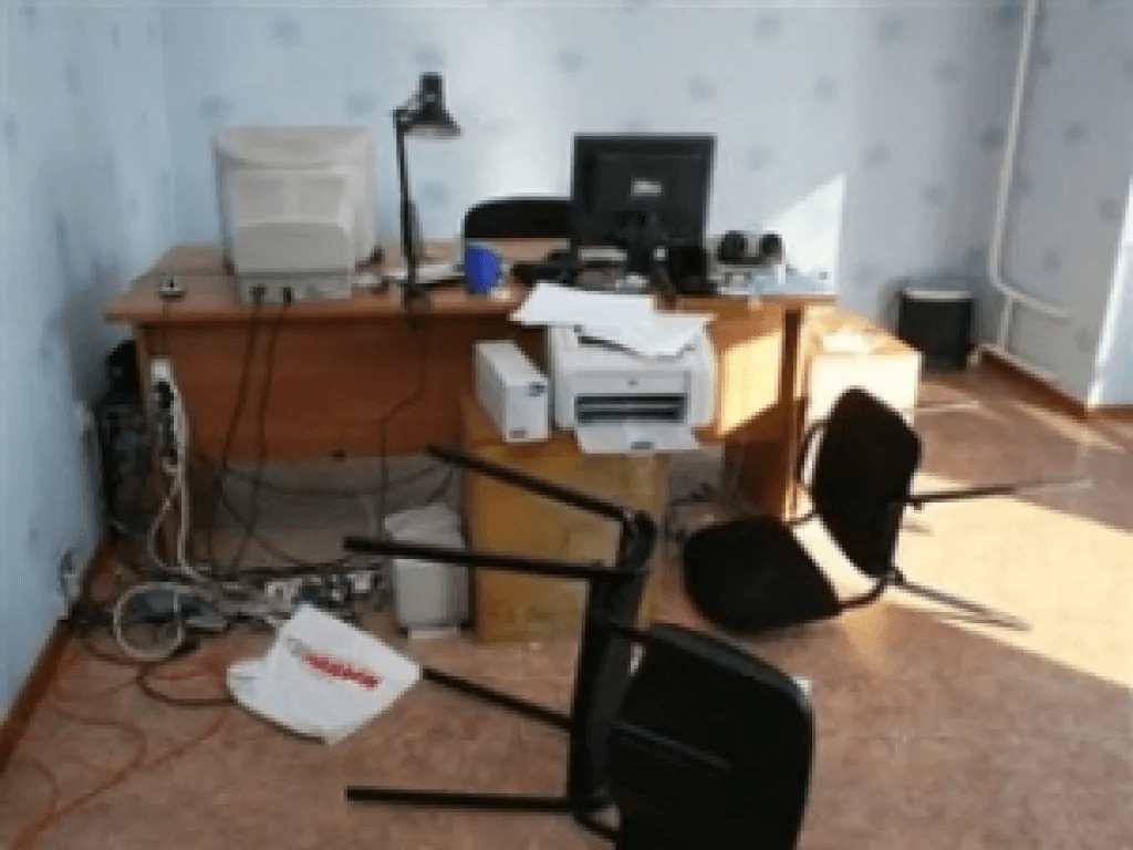 Нежданные гости
