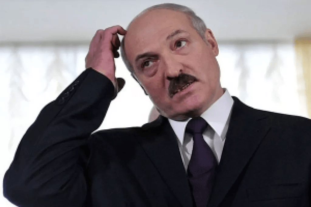 Лукашенко вводит крепостное право