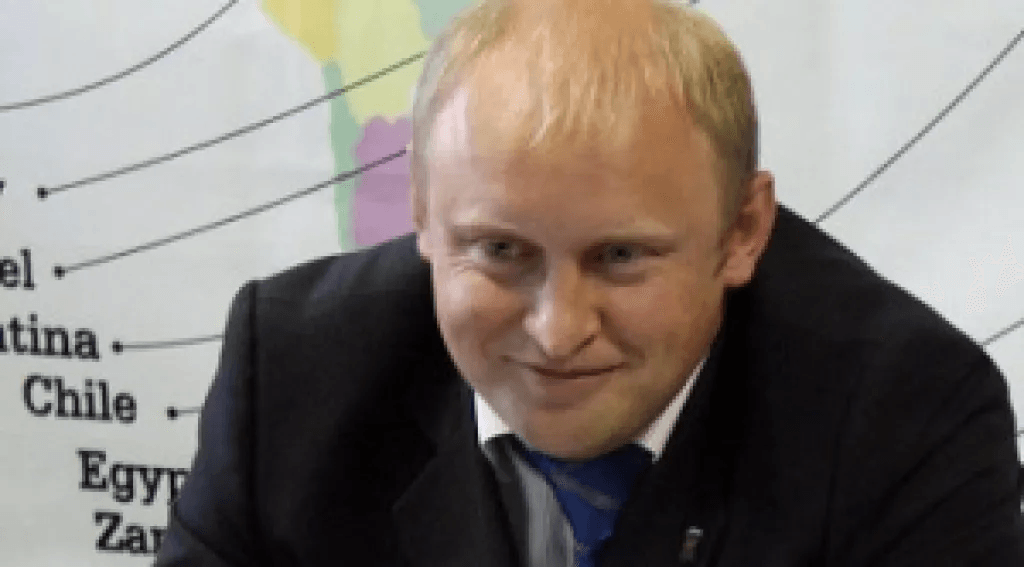 На "заводской патриотизм" ответим пролетарским интернационализмом